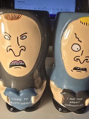 Beavis and Butt-Head Figural Ceramic Coffee Mug Set 2pc 12 oz Blue/Black Chipped